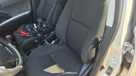 Toyota Corolla verso Toyota, снимка 11