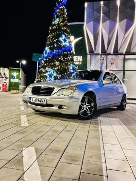 Mercedes-Benz C 220, снимка 6