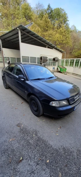 Audi A4 2.8i quattro, снимка 1