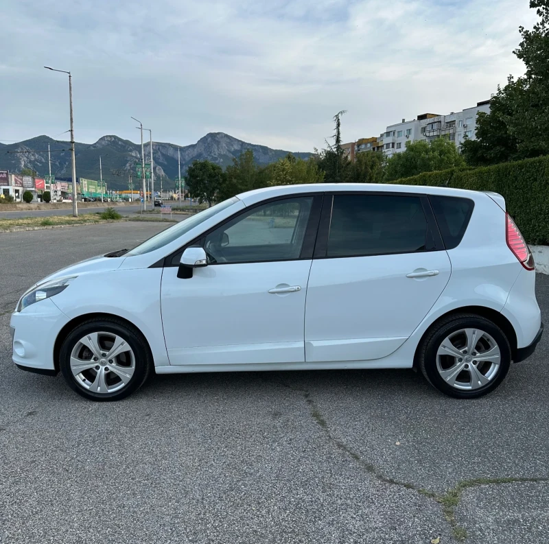 Renault Scenic 1.5dci / X-mod / Italy, снимка 2 - Автомобили и джипове - 47163612