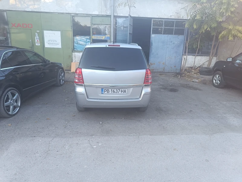 Opel Zafira CNG, снимка 4 - Автомобили и джипове - 47595221