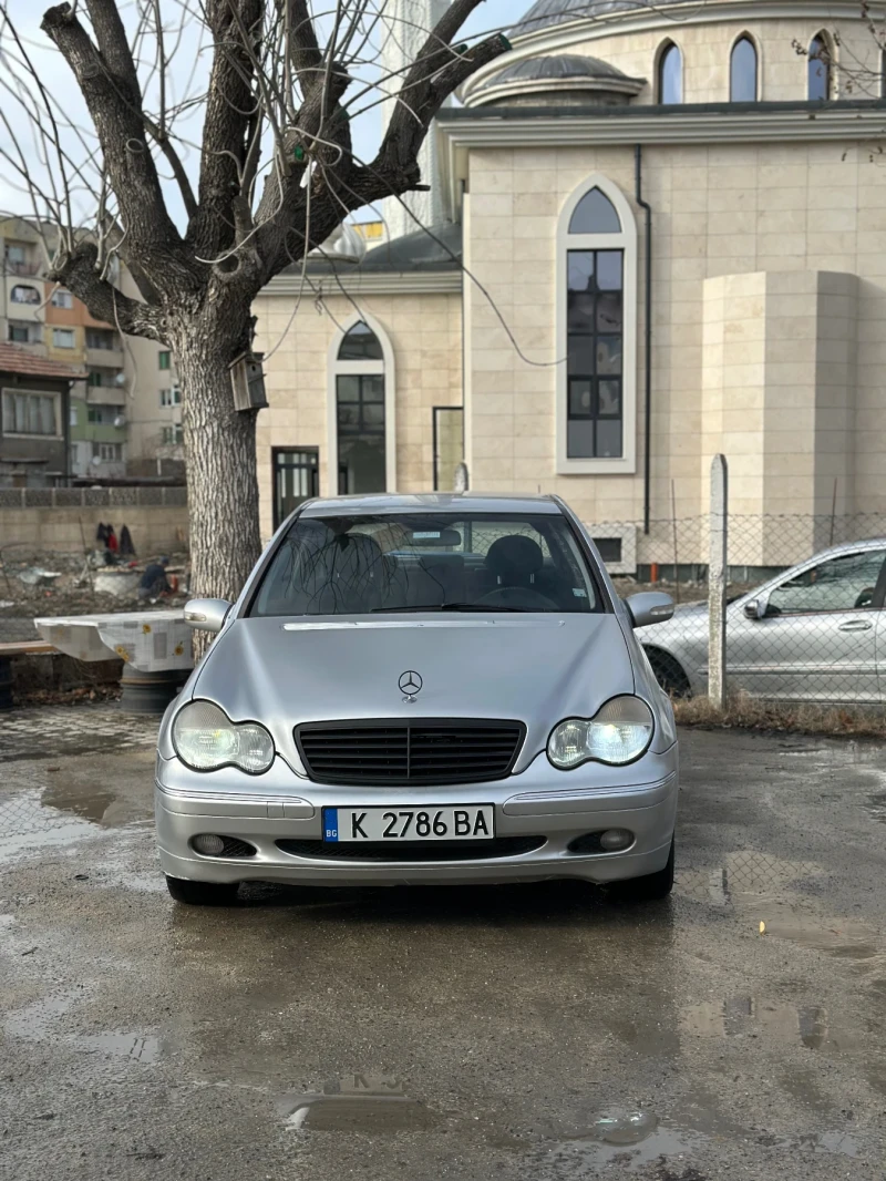 Mercedes-Benz C 220 ELEGANCE, снимка 3 - Автомобили и джипове - 48813688