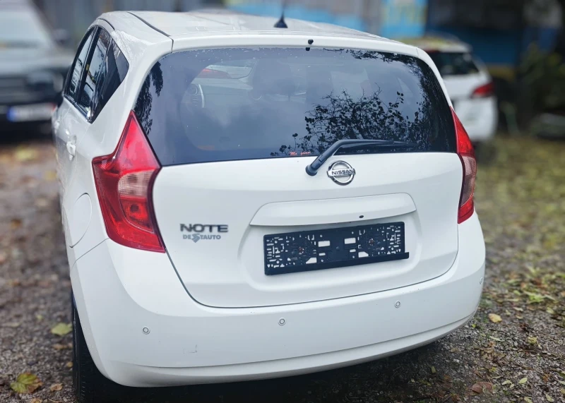 Nissan Note 1, 2i БЕНЗИН, ФАБРИЧНА ГАЗ!, снимка 4 - Автомобили и джипове - 49325425