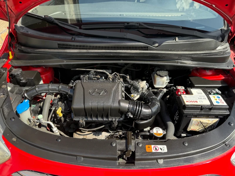 Hyundai I10 1.1i, снимка 16 - Автомобили и джипове - 50985114