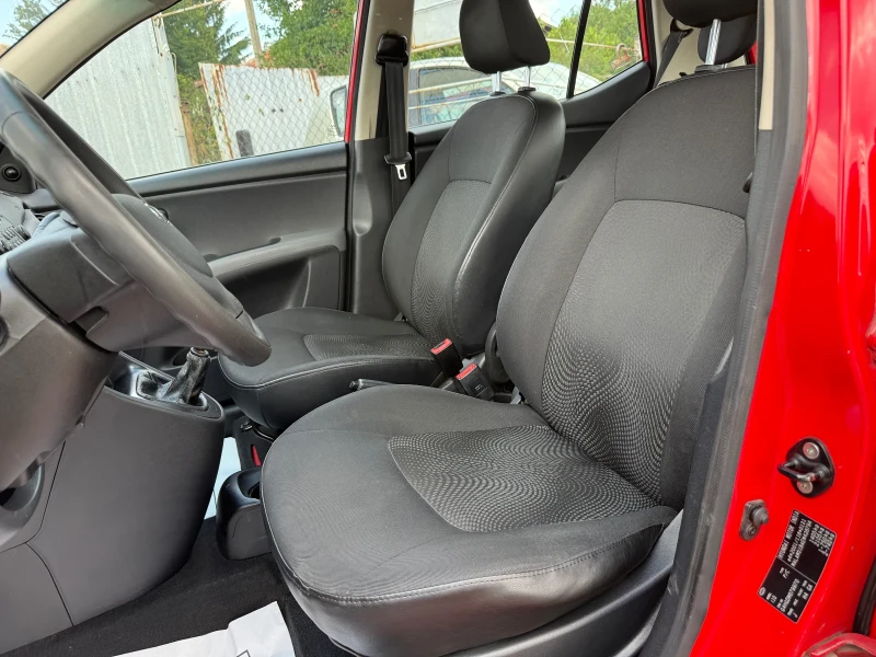 Hyundai I10 1.1i, снимка 10 - Автомобили и джипове - 50985114