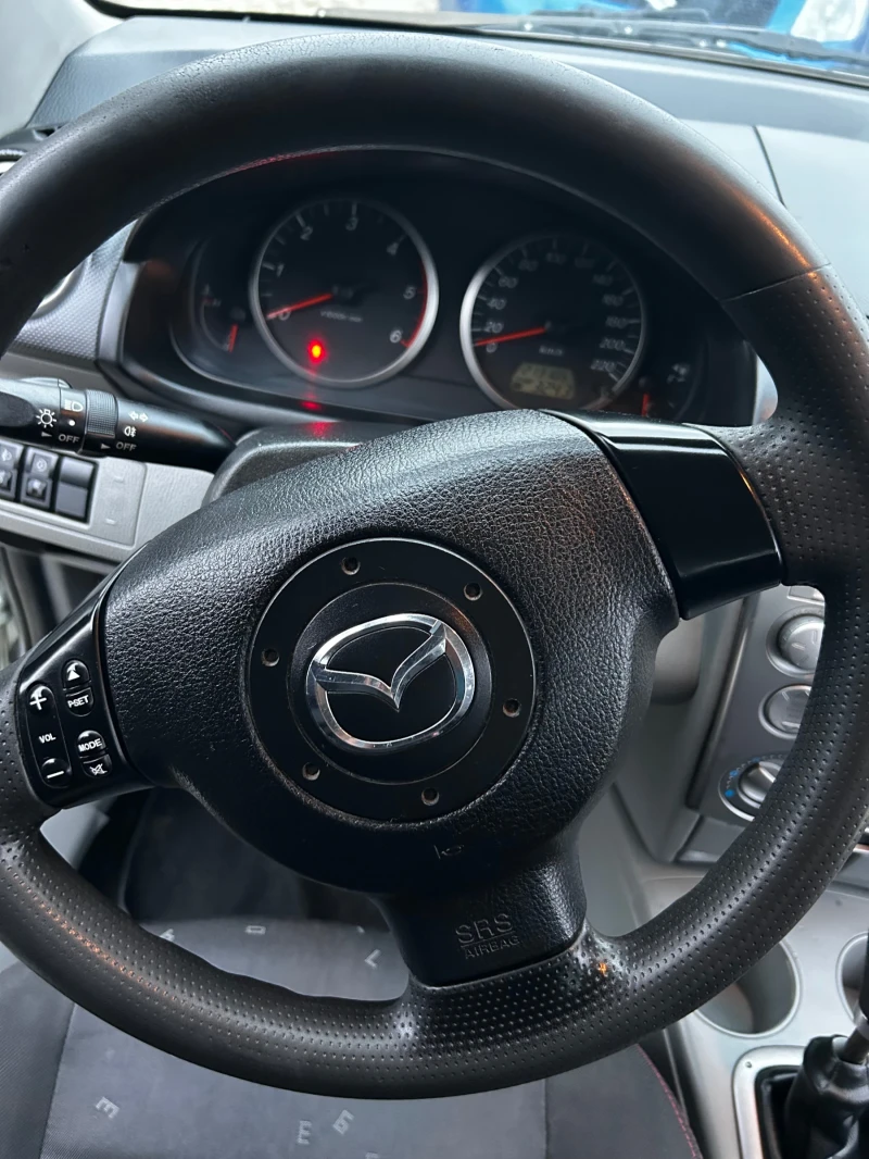 Mazda 2, снимка 6 - Автомобили и джипове - 51595773