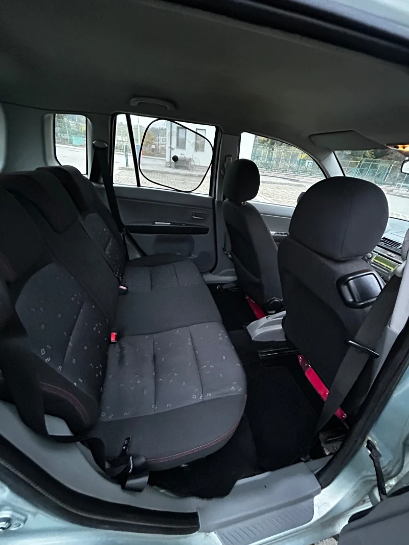 Mazda 2, снимка 8 - Автомобили и джипове - 51595773