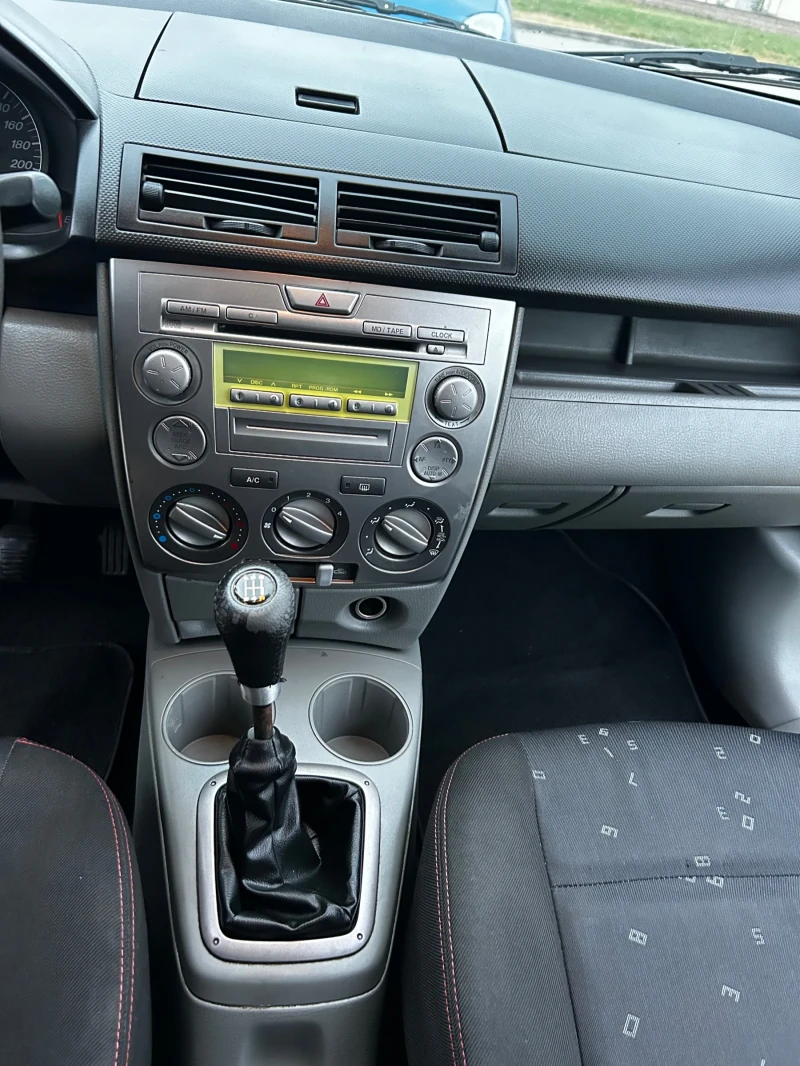 Mazda 2, снимка 5 - Автомобили и джипове - 51595773