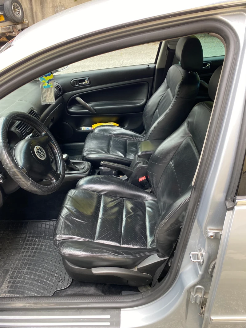 VW Passat 2.5TDI 4motion, снимка 5 - Автомобили и джипове - 52197249