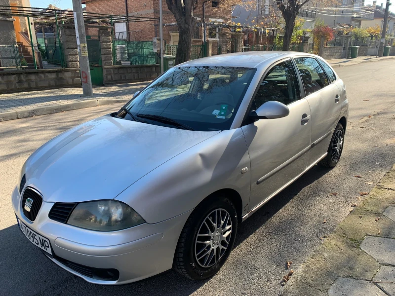 Seat Ibiza, снимка 2 - Автомобили и джипове - 52254393