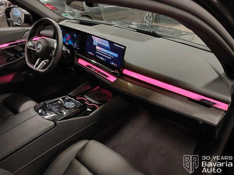 BMW 540 d xDrive Touring M Sport Paket Steptronic, снимка 7 - Автомобили и джипове - 52726378