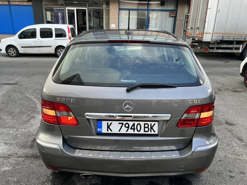 Mercedes-Benz B 200 АВТОМАТ/LED/SPORT/TOP!, снимка 3 - Автомобили и джипове - 53238811
