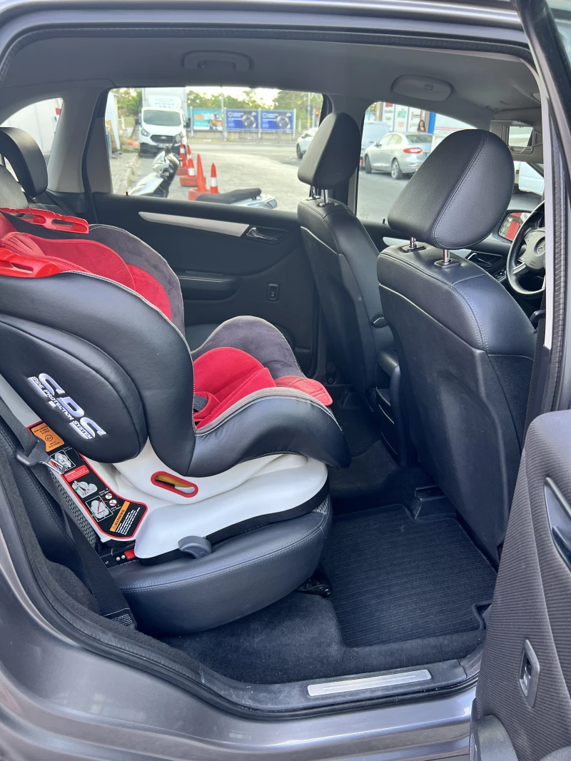 Mercedes-Benz B 200 АВТОМАТ/LED/SPORT/TOP!, снимка 14 - Автомобили и джипове - 53238811