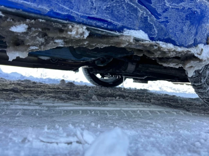 Lexus IS * 300 * CARFAX * БЕЗ ПЪРВОНАЧАЛНА ВНОСКА, снимка 10 - Автомобили и джипове - 53244042