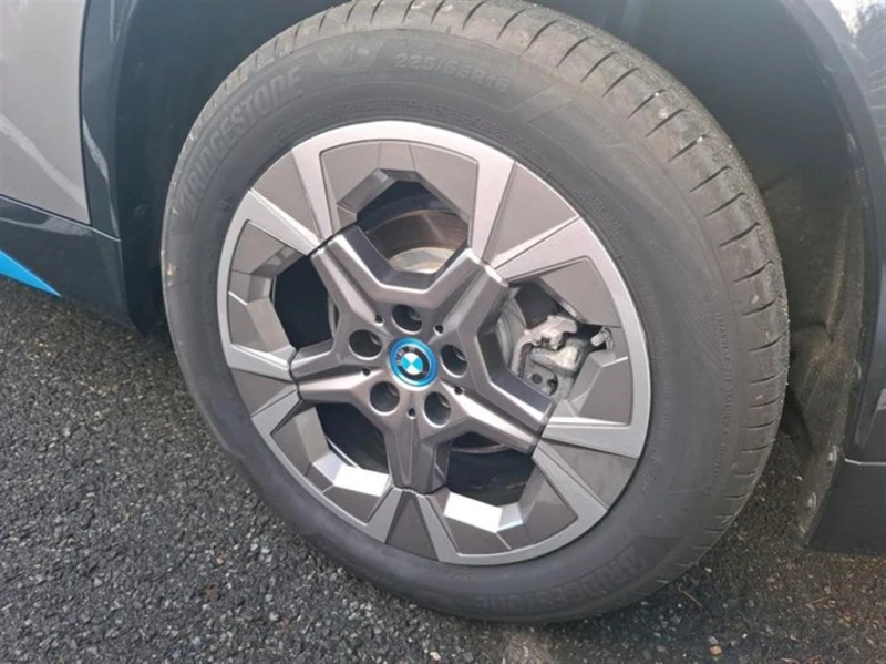 BMW iX1 xDrive30, снимка 5 - Автомобили и джипове - 53451600