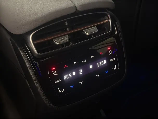 Mercedes-Benz EQS SUV 500 4Matic = AMG Line = 7 Seats �������� | Mobile.bg � ����������� 14