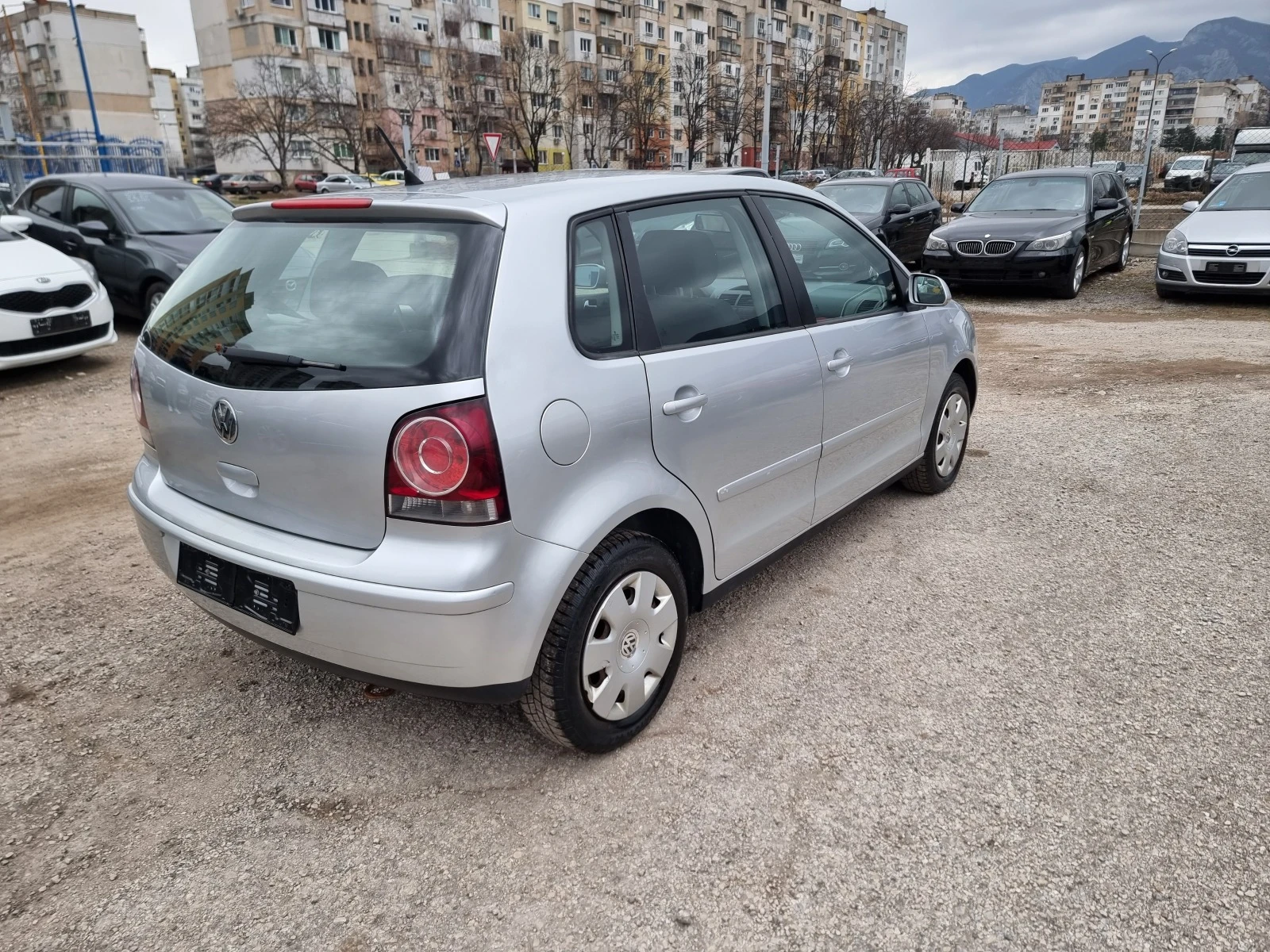 VW Polo 1.2I - изображение 7