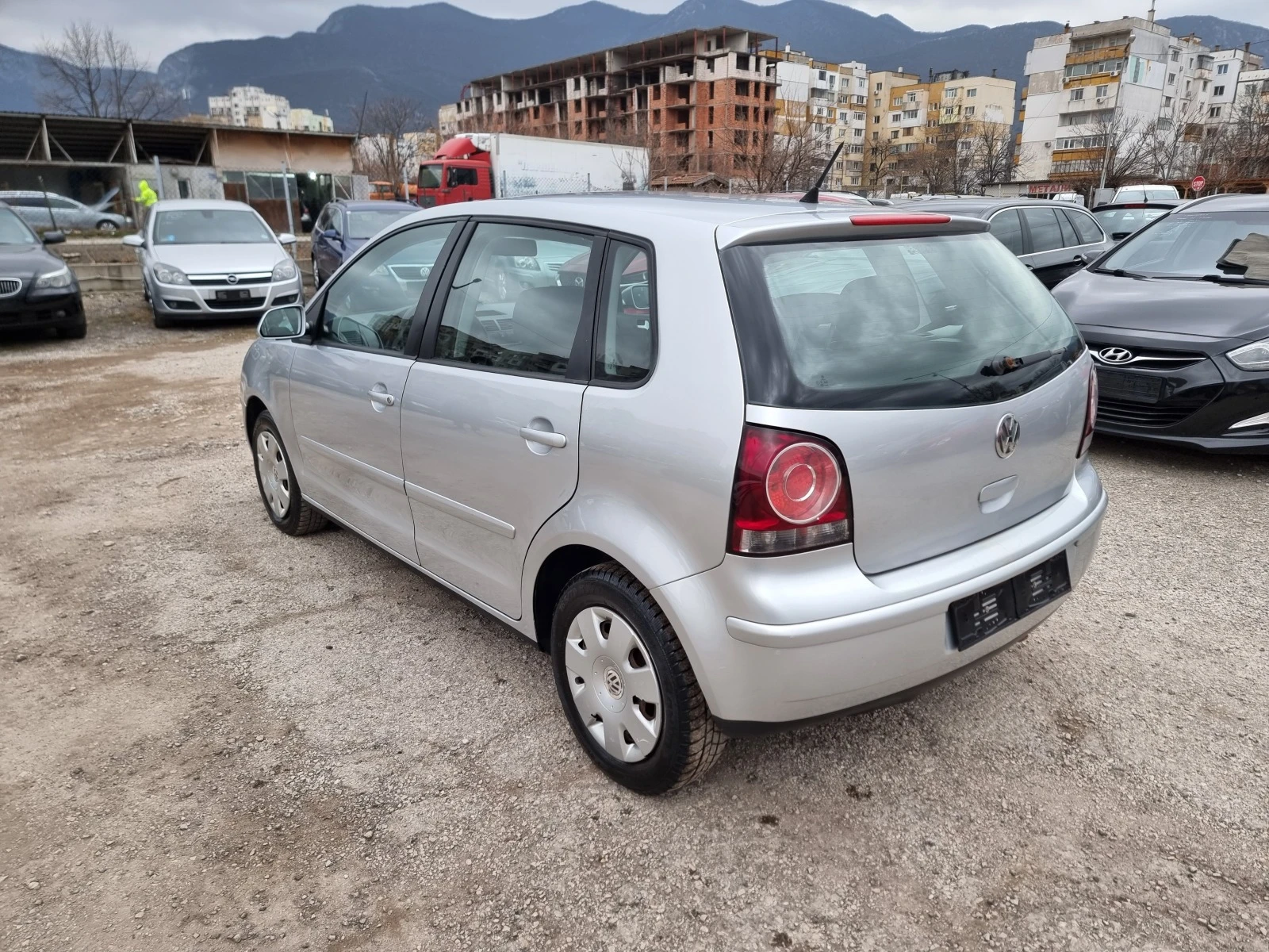 VW Polo 1.2I - изображение 4