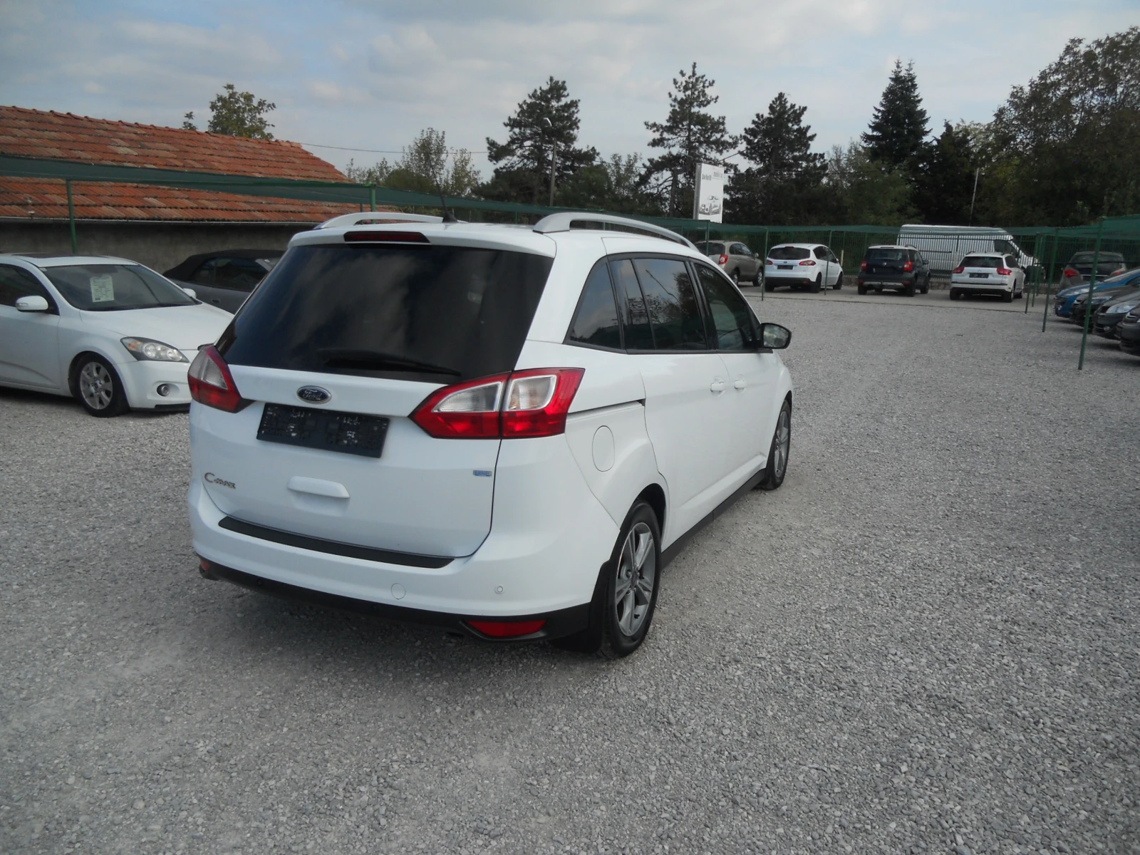 Ford Grand C-Max 2.0TDCI ЛИЗИНГ!!! АВТОМАТИК 140 КОНСКИ СИЛИ - изображение 4