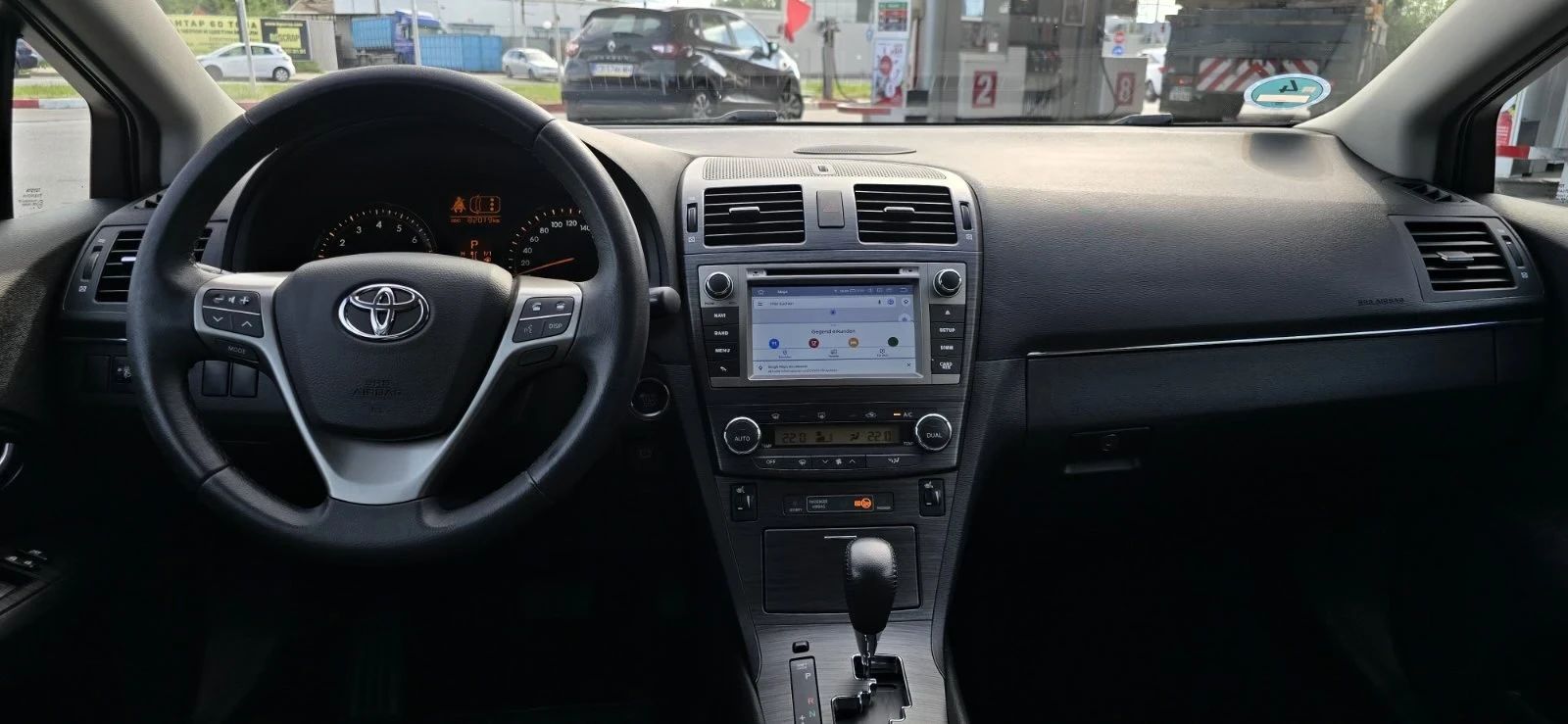 Toyota Avensis УНИКАТ-81ХИЛ.КМ.-НАВИ-АВТОМАТ-КОЖА-БЕНЗИН - изображение 10