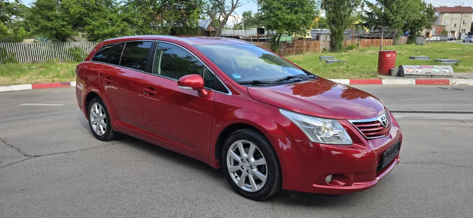 Toyota Avensis УНИКАТ-81ХИЛ.КМ.-НАВИ-АВТОМАТ-КОЖА-БЕНЗИН - изображение 7