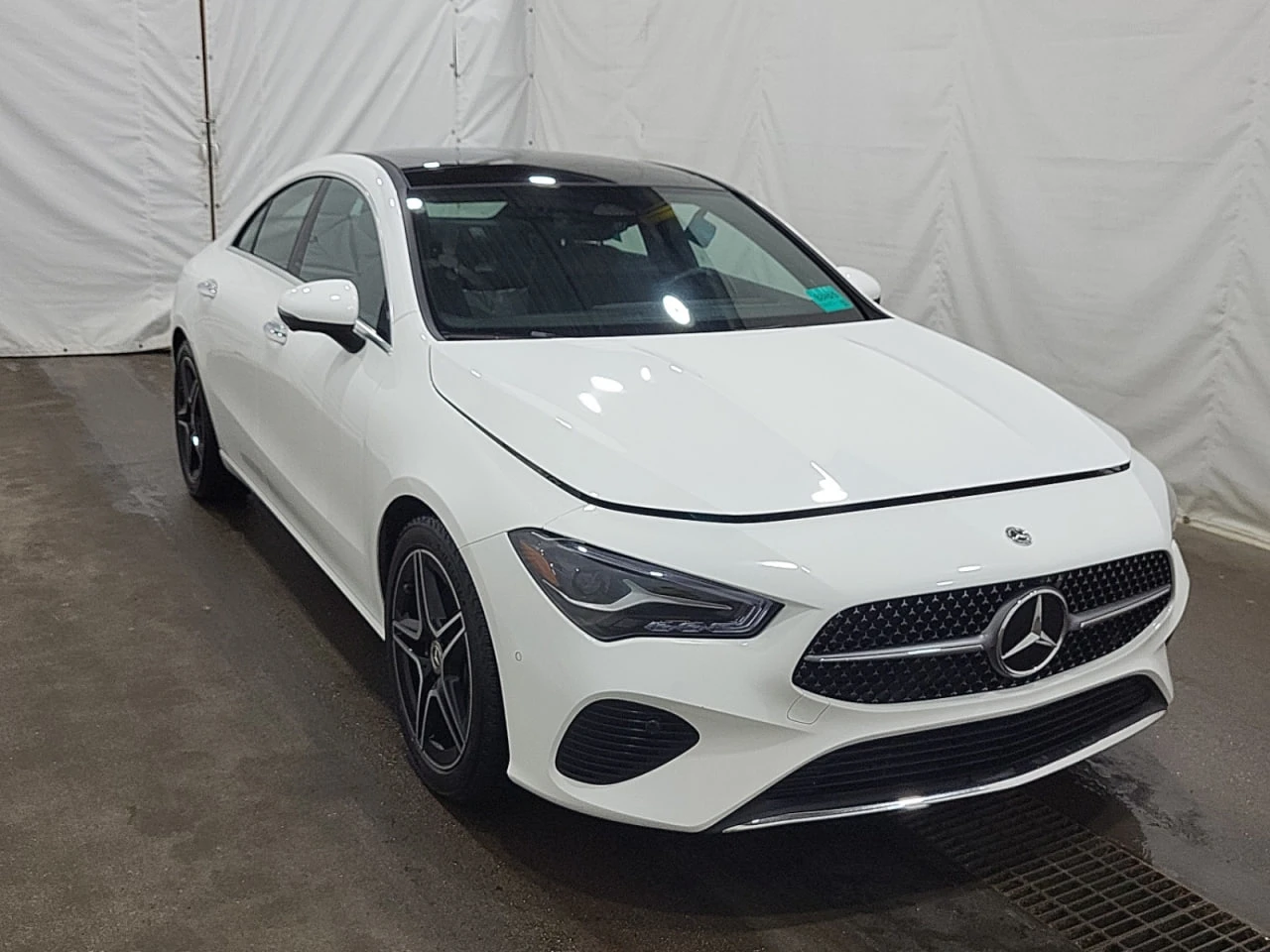 Mercedes-Benz CLA 250 * CARFAX * АВТО КРЕДИТ * ЦЕНА ДО БГ! - изображение 3