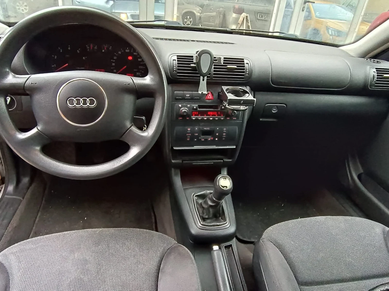 Audi A3  - изображение 3