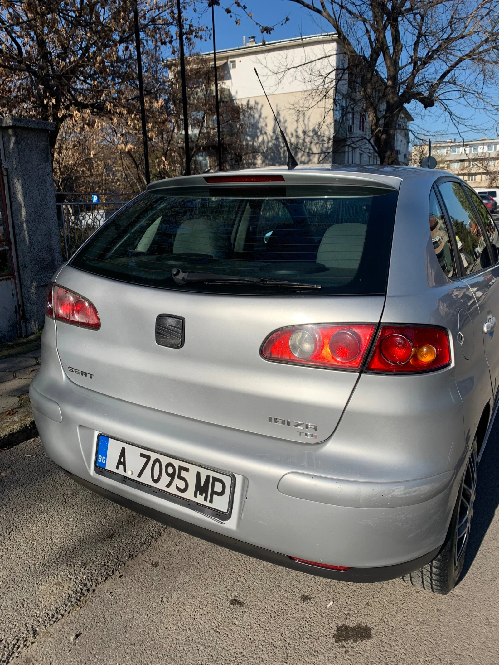 Seat Ibiza  - изображение 4