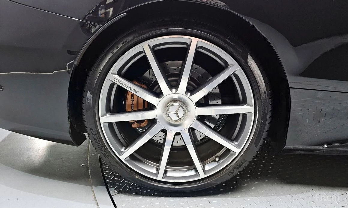 Mercedes-Benz S 63 AMG  - изображение 5