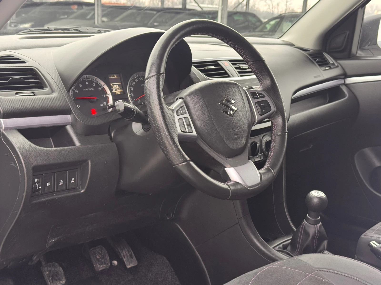 Suzuki Swift 1.2i 4x4 - изображение 5