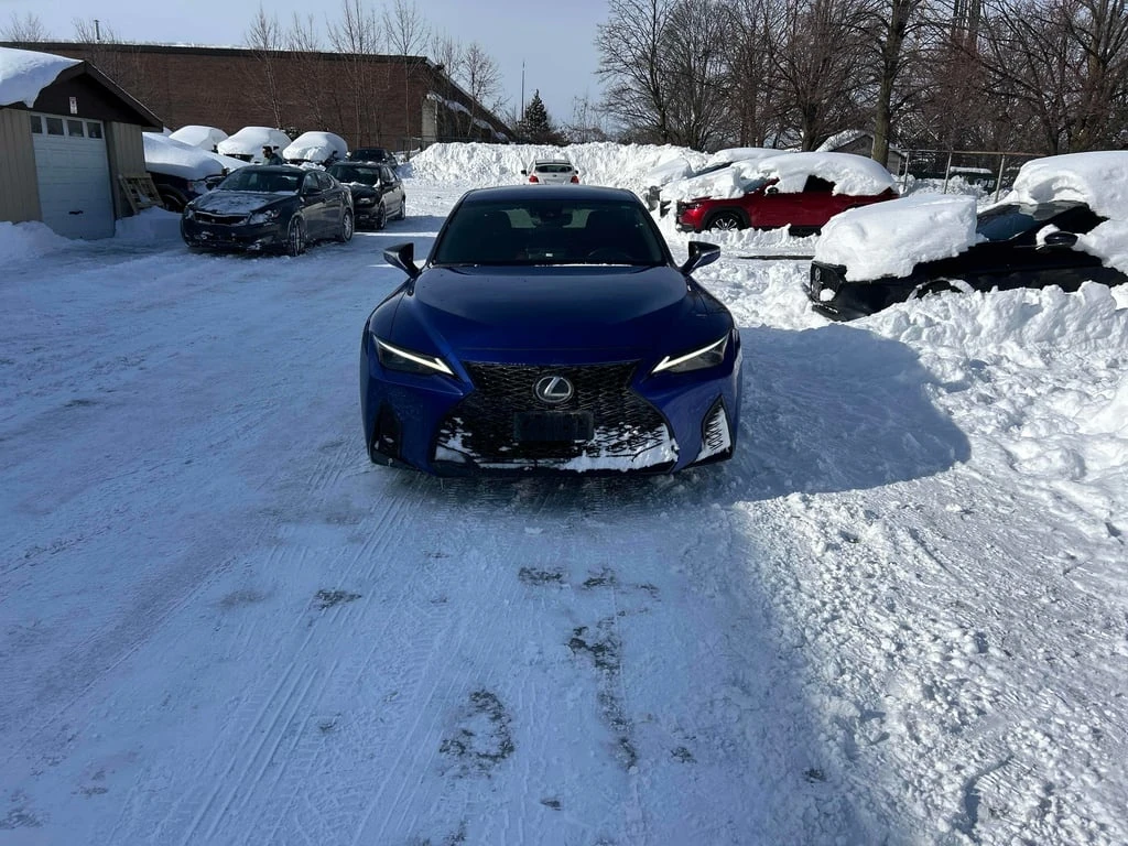 Lexus IS * 300 * CARFAX * БЕЗ ПЪРВОНАЧАЛНА ВНОСКА - изображение 3