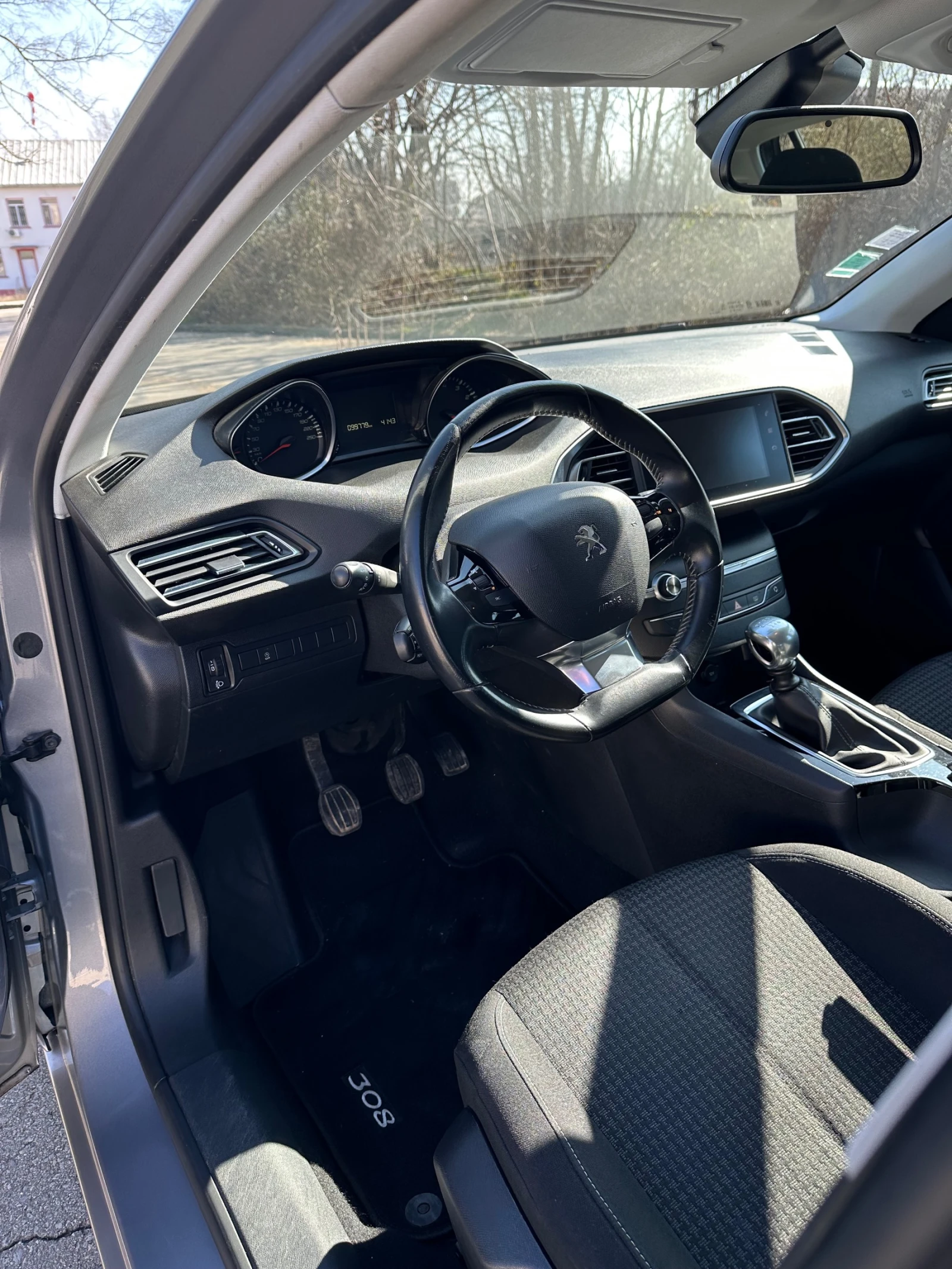 Peugeot 308, снимка 12 - Автомобили и джипове - 53704252