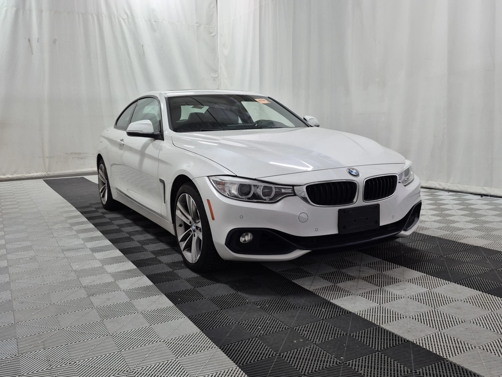 BMW 428 * * CARFAX * * АВТО КРЕДИТ * * , снимка 3 - Автомобили и джипове - 53759312