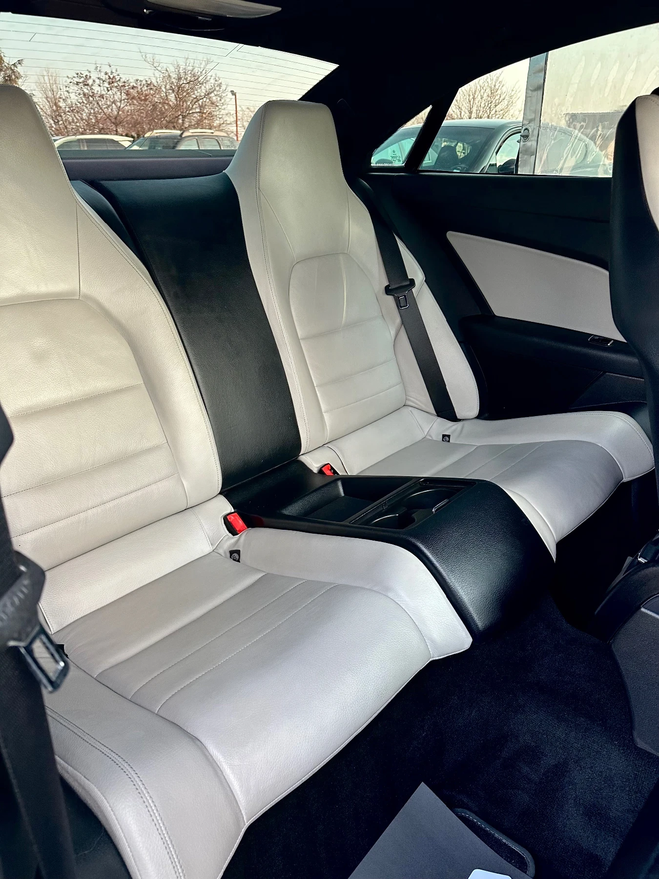 Mercedes-Benz E 250 E 250  204ks, снимка 14 - Автомобили и джипове - 53870521