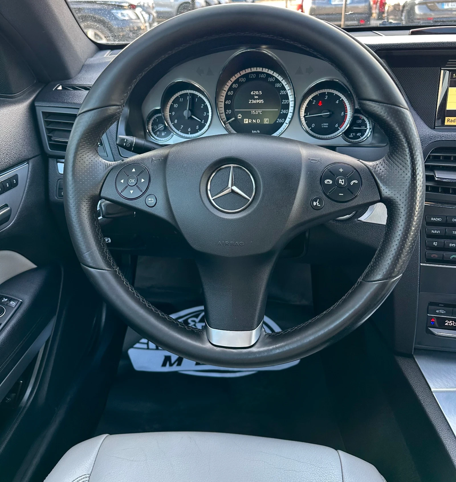 Mercedes-Benz E 250 E 250  204ks, снимка 9 - Автомобили и джипове - 53870521