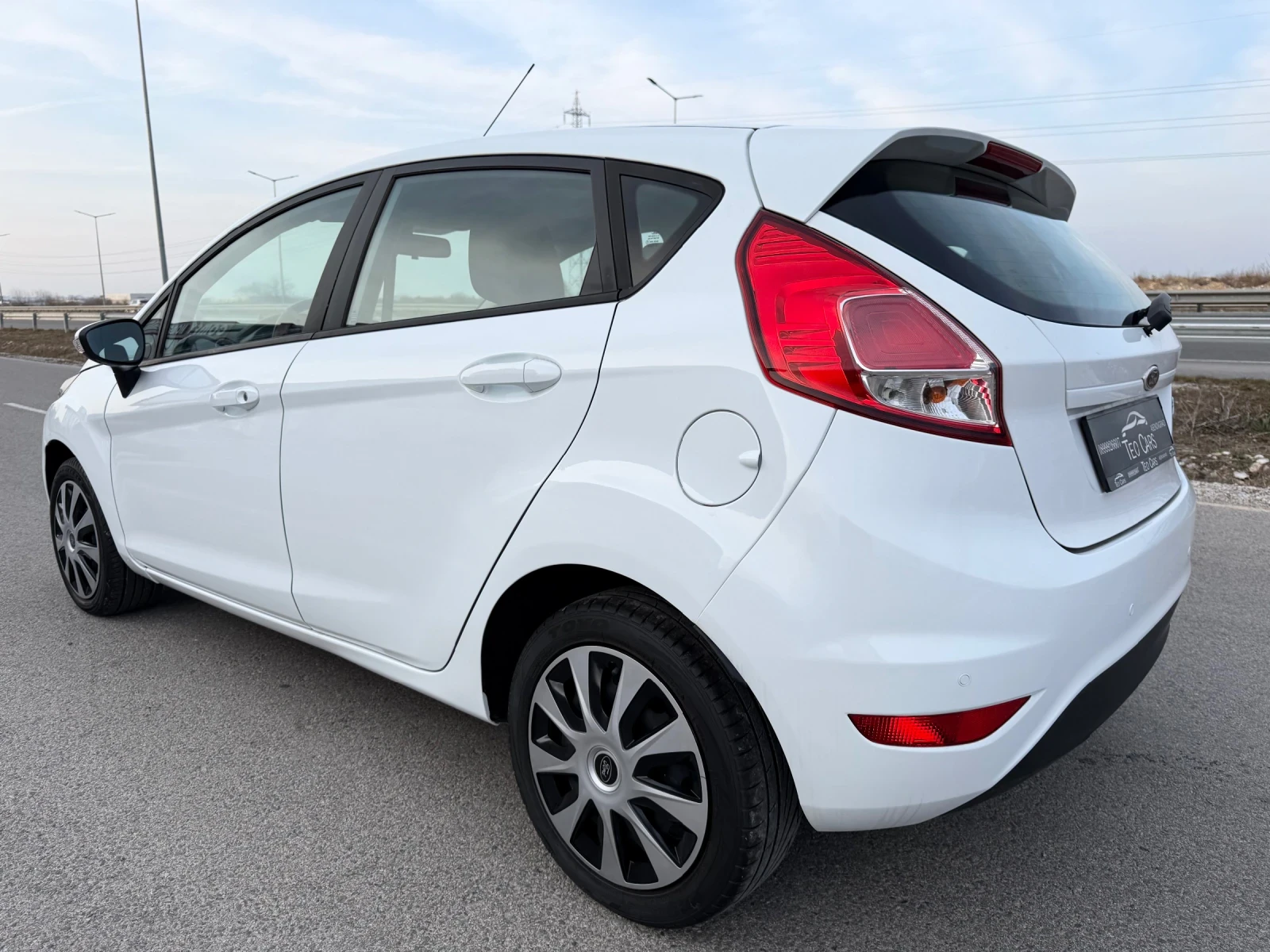 Ford Fiesta 1.4i 97к.с LPG / FACELIFT / PARKTRONIC , снимка 5 - Автомобили и джипове - 53883782