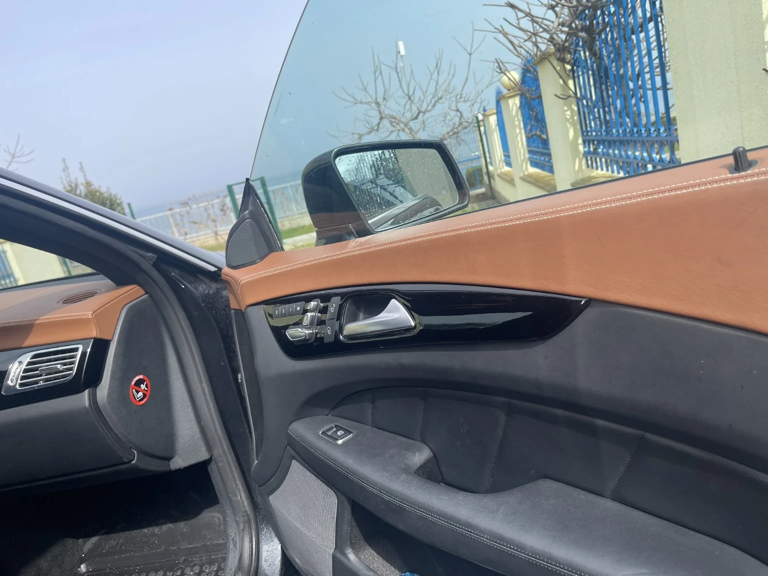 Mercedes-Benz CLS 350 4 Matic, снимка 5 - Автомобили и джипове - 53991843