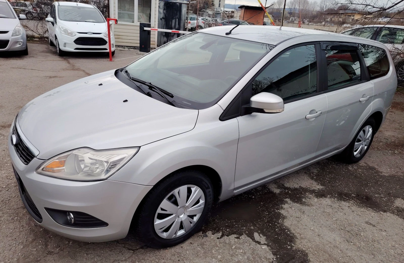 Ford Focus 1.6CDT-i/NAVI | Mobile.bg � ����������� 1
