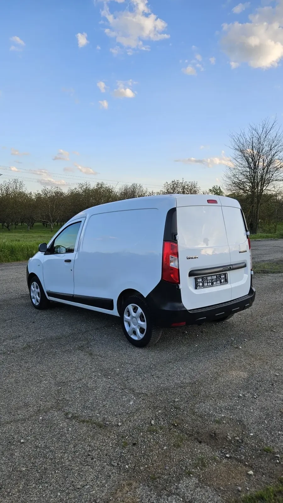 Dacia Dokker 1.5 dCi 90 к.с , снимка 6 - Автомобили и джипове - 54347189