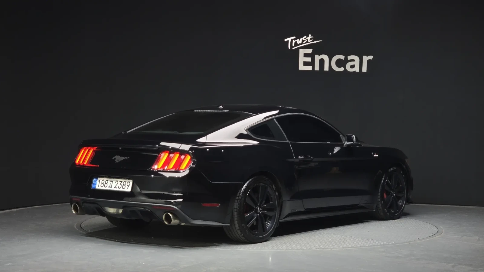 Ford Mustang 2017* ECOBOOST* ОБДУХ* КРАЙНА ЦЕНА, снимка 4 - Автомобили и джипове - 54378987