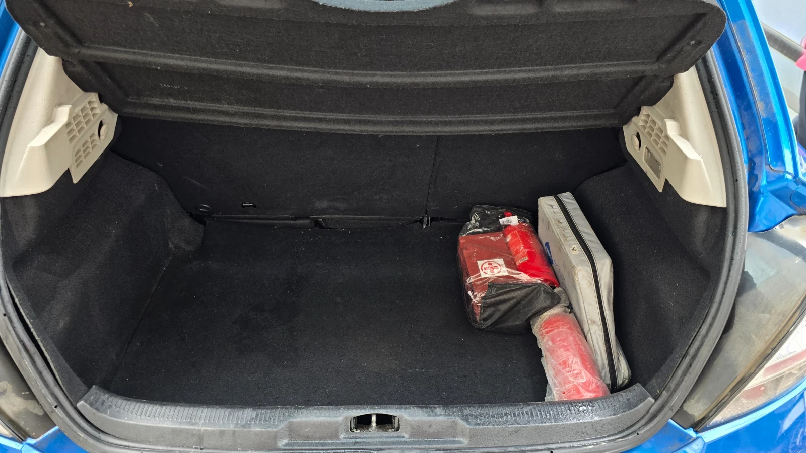 Peugeot 207, снимка 9 - Автомобили и джипове - 54542866
