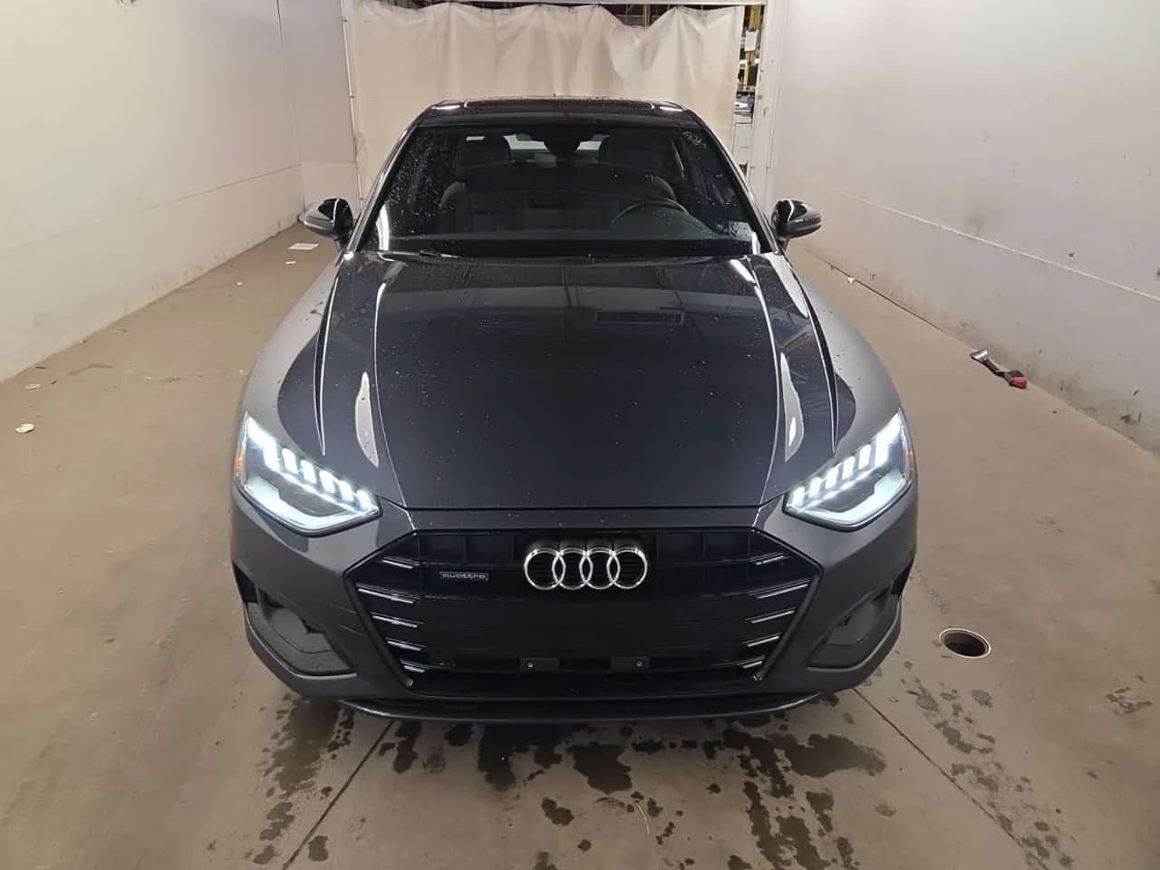 Audi A4 Komfort /DISTRONIC/LED/CAMERA, снимка 6 - Автомобили и джипове - 54562884