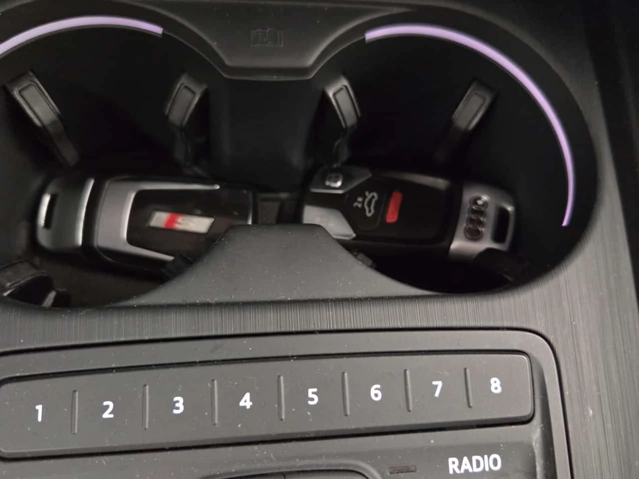 Audi S4 TECHNIK /360/DISTRONIC/АВТОКРЕДИТ, снимка 8 - Автомобили и джипове - 54813836