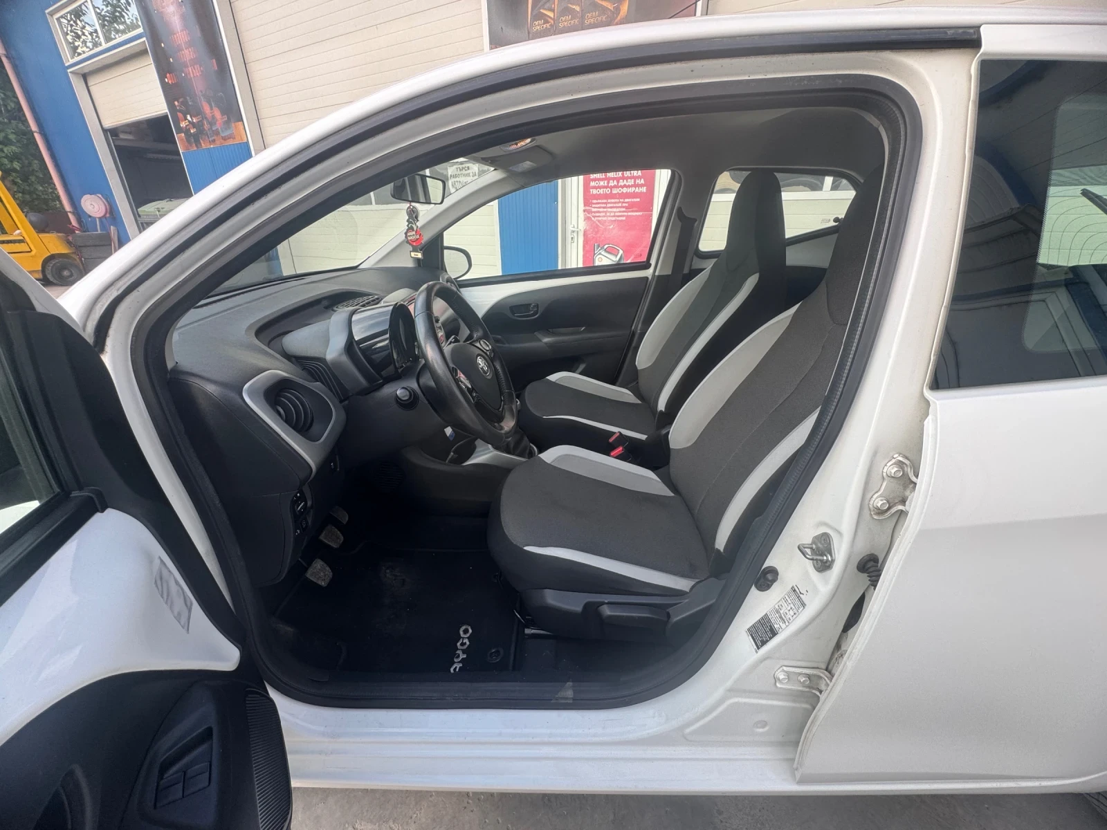 Toyota Aygo ����  4����� ������ | Mobile.bg � ����������� 10