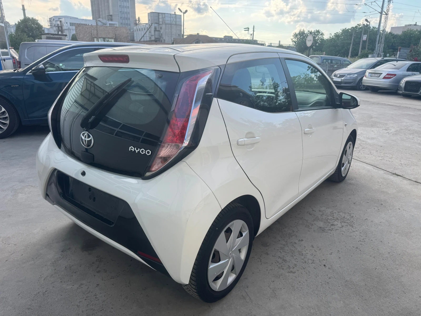 Toyota Aygo ����  4����� ������ | Mobile.bg � ����������� 4