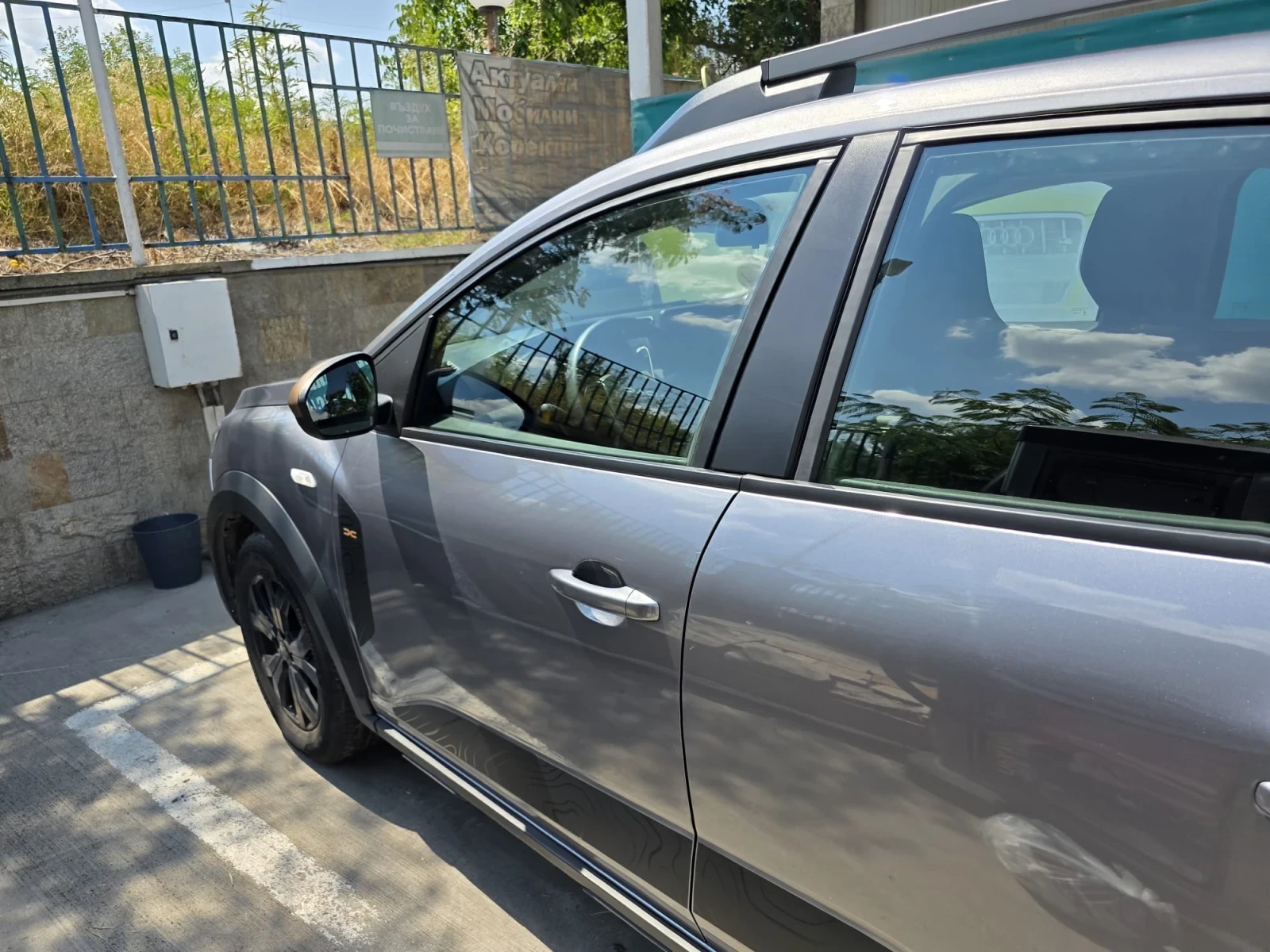 Dacia Sandero, снимка 9 - Автомобили и джипове - 55334279