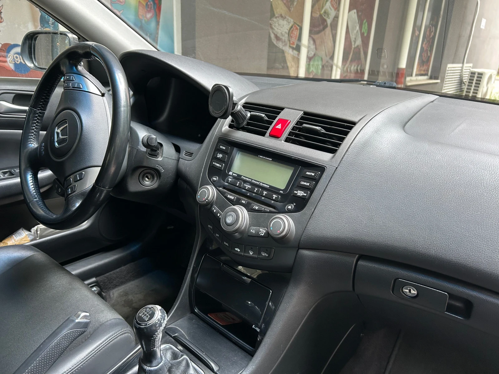 Honda Accord 2.2 ICTDI, снимка 4 - Автомобили и джипове - 55413975