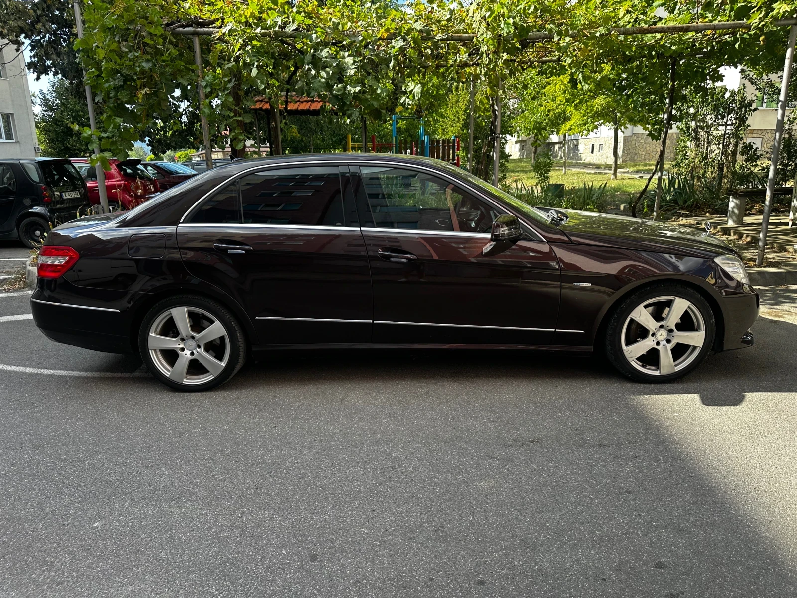Mercedes-Benz E 350, снимка 6 - Автомобили и джипове - 55665612