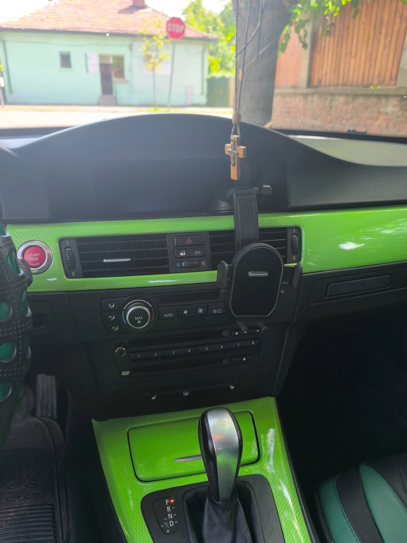 BMW 318, снимка 11 - Автомобили и джипове - 55902158