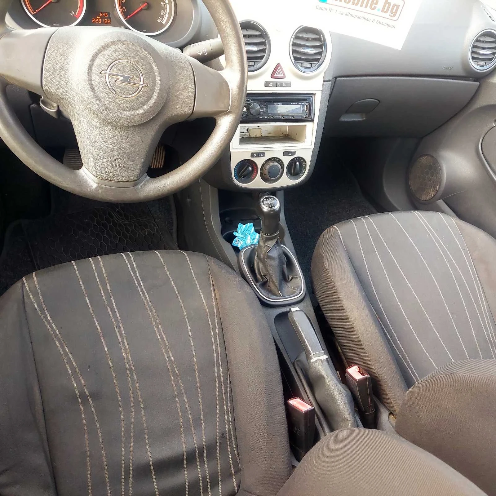 Opel Corsa 1, 3, снимка 10 - Автомобили и джипове - 56139635
